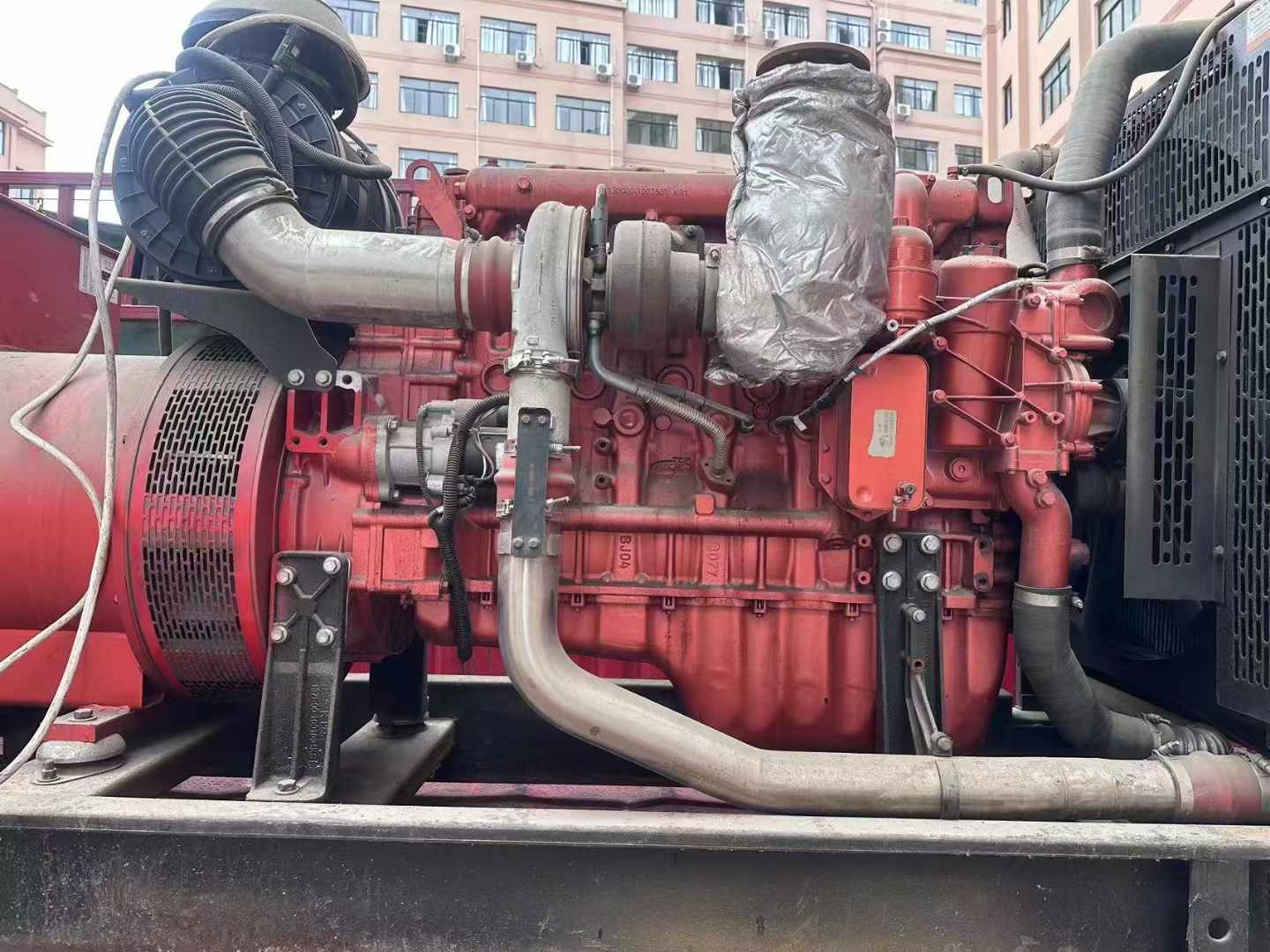 弓长岭如何选择适合 600kW 柴油发电机组的过载保护器？